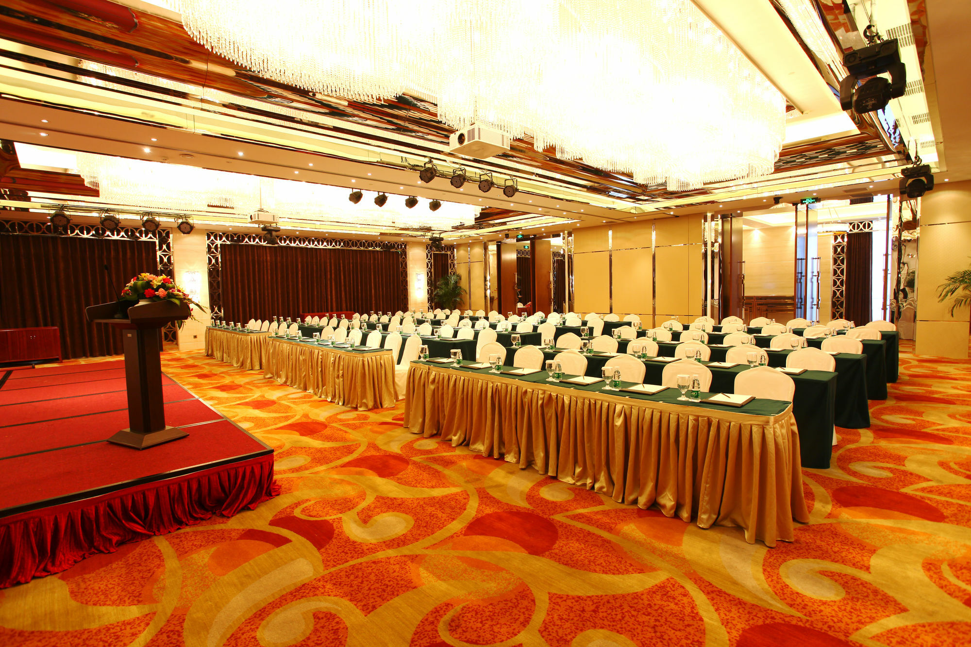 Celebrity Upper Class Hotel Chengdu Eksteriør bilde